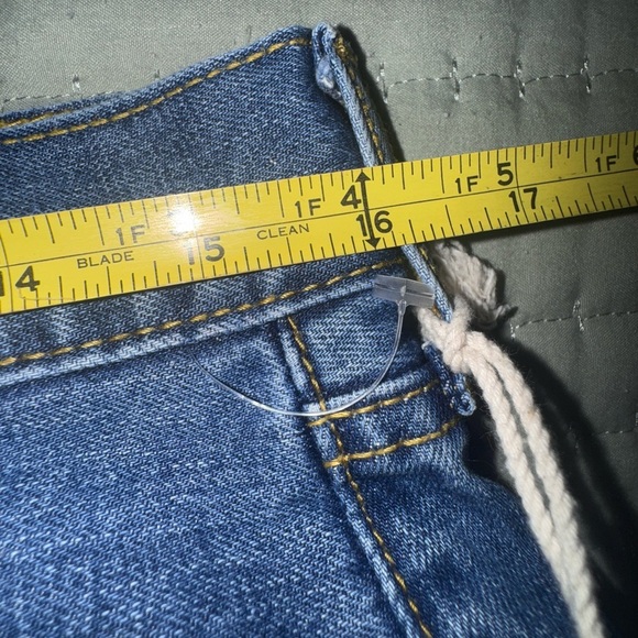 Etica Classic Stanton relaxed fit wide leg Blue Jeans. NWT size 28. - Picture 14 of 14